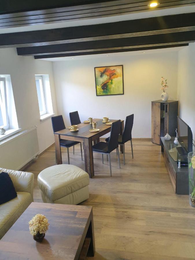 Saechsische-Schweiz-Ferienhaus-Wohnung-2-Mit-Hervorragendem-Panoramablick-Ueber-Das-Elbtal Königstein Esterno foto